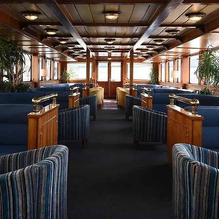 Hotel na wodzie Invicta Ribeira Boat Porto
